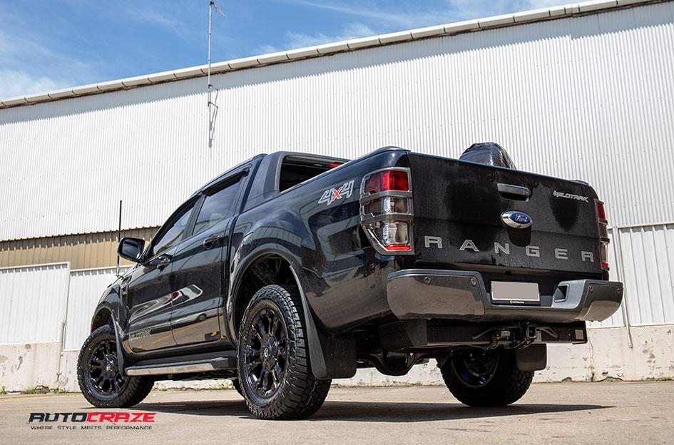 FORD-RANGER-VAPOR-MATTE-BLACK